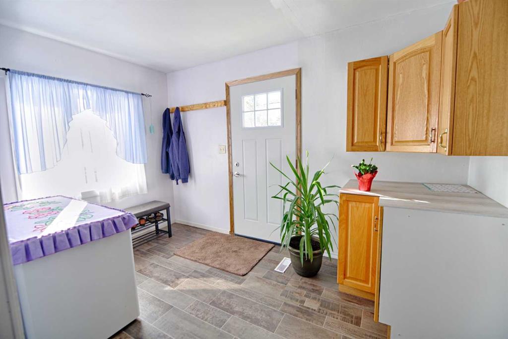 Picture for 143046 Range road 171  