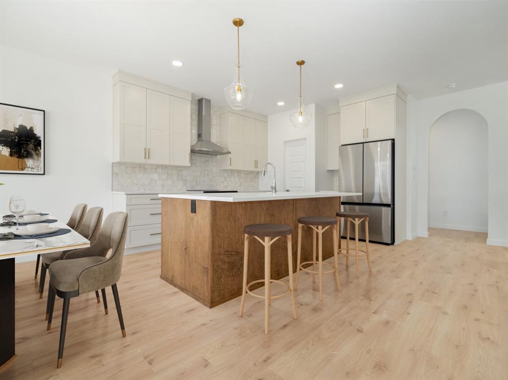 Picture for 2528 43 Street S