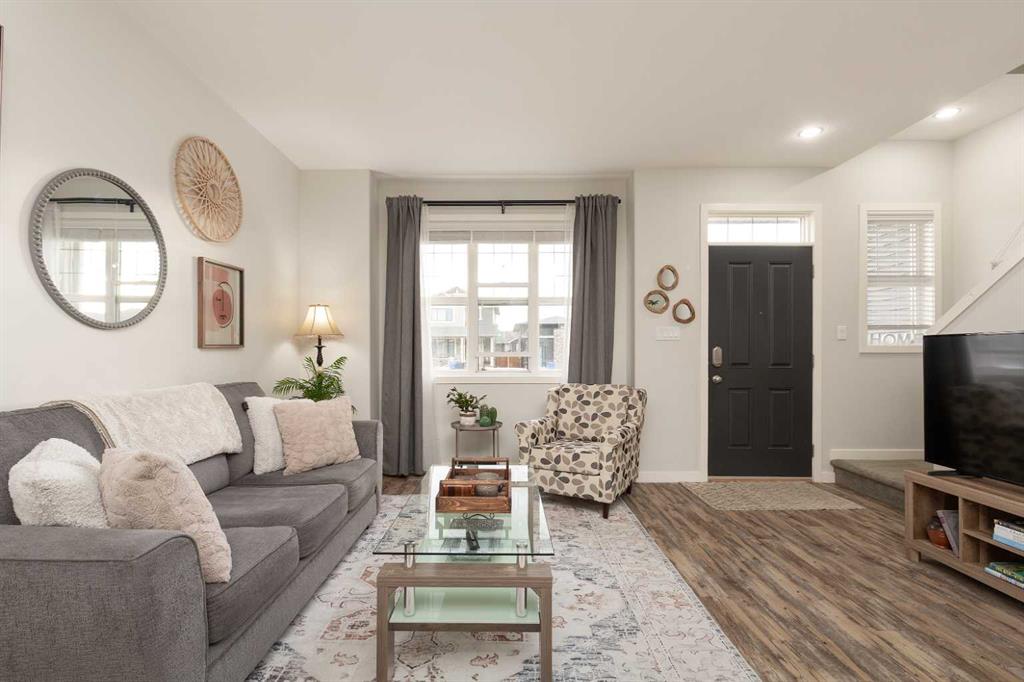 Picture for 553 Blackwolf Boulevard N