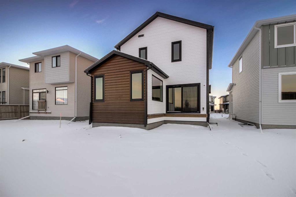 Picture for 4521 31 Avenue S