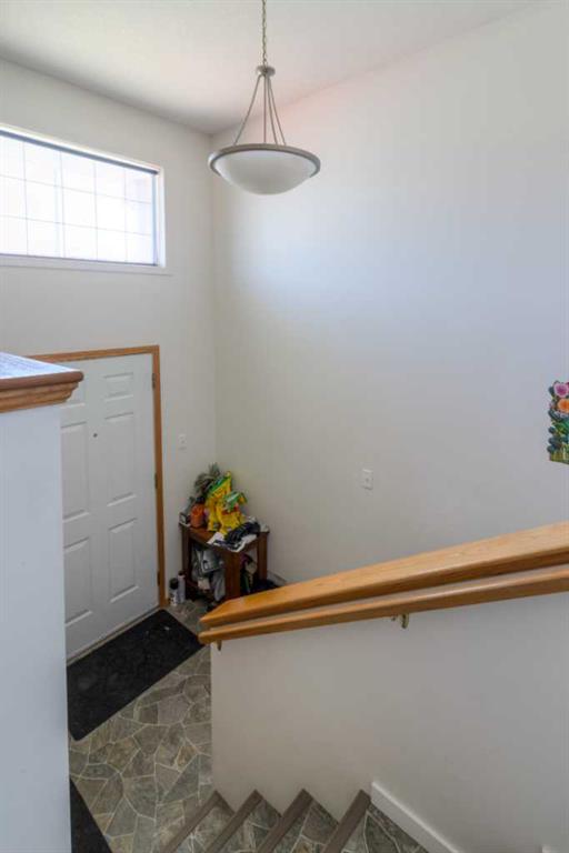 Picture for 287 peigan Court W