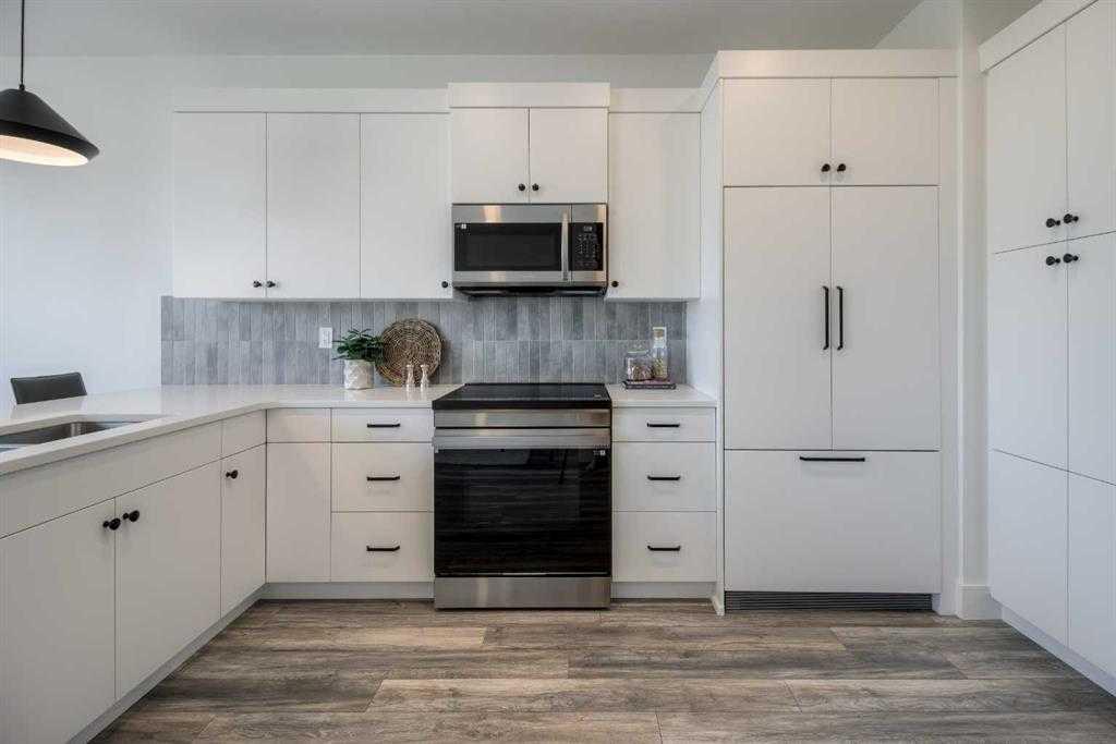 Picture for 4329 28 Avenue S