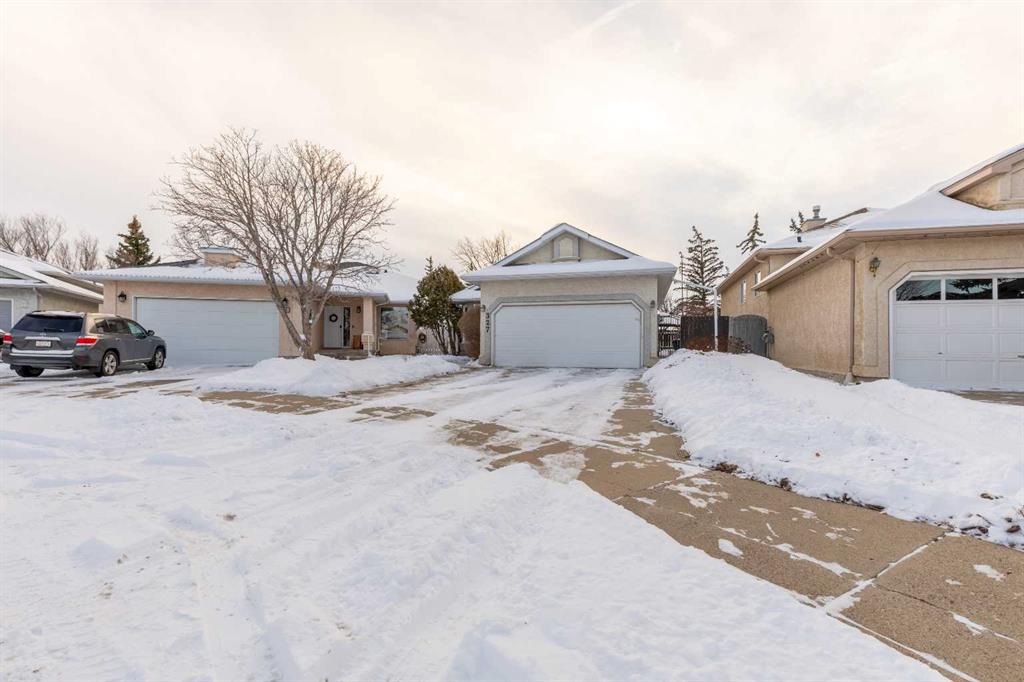 Picture for 327 Heritage Crescent W