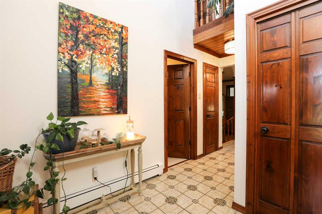 Picture for 107 Temple Crescent W