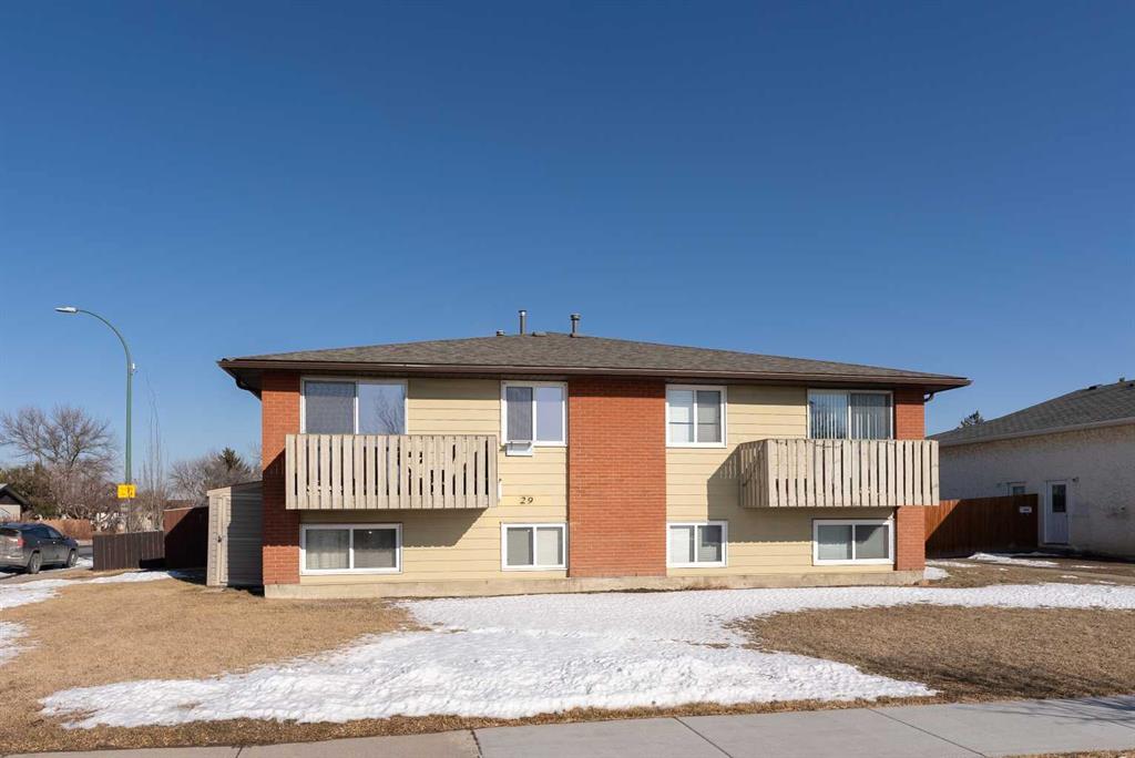 Picture for 2, 29 Meadowlark Boulevard N