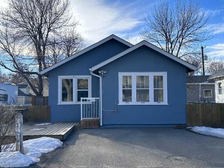 Picture for 516 12a Street N