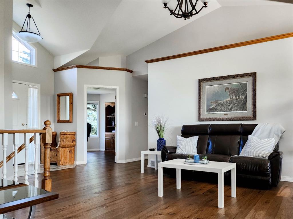 Picture for 41 Westlynn Drive W