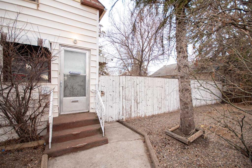 Picture for 133 14 Street N