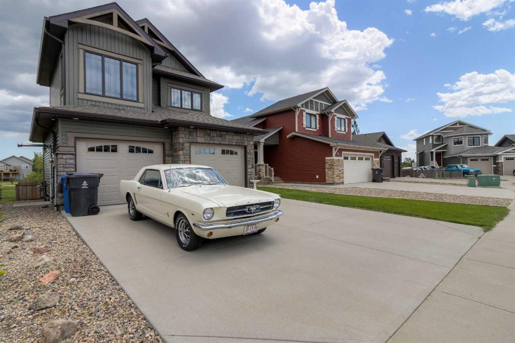 Picture for 140 Blackwolf Way N