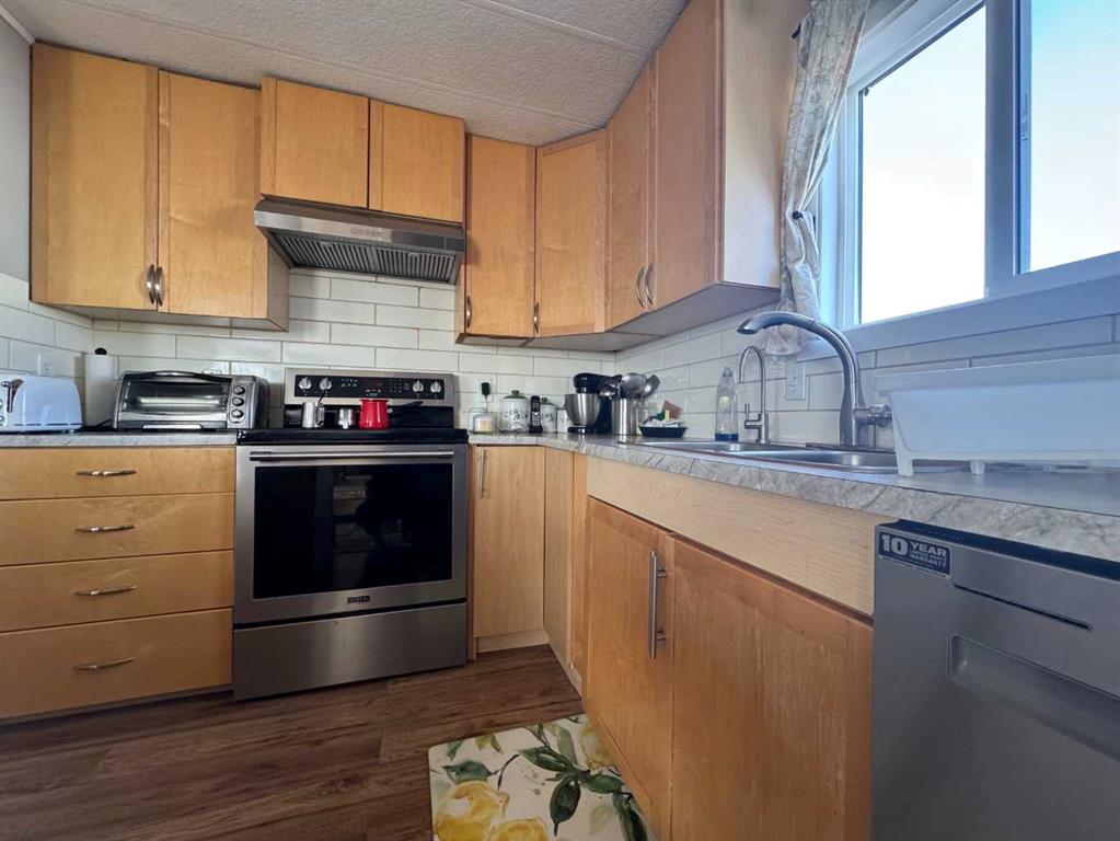 Picture for 53, 2715 Westside Drive W