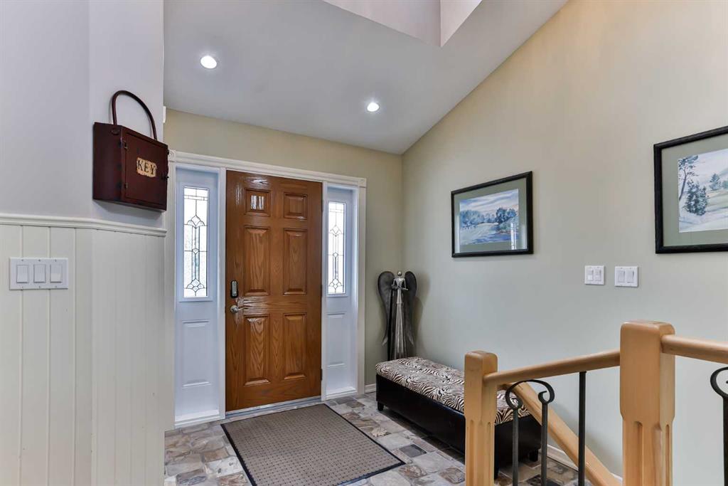 Picture for 6, 990 Scenic Drive S