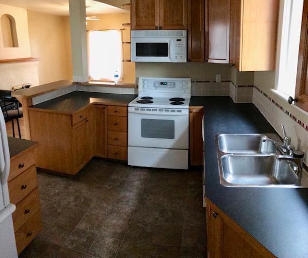 Picture for 531 14 Street S