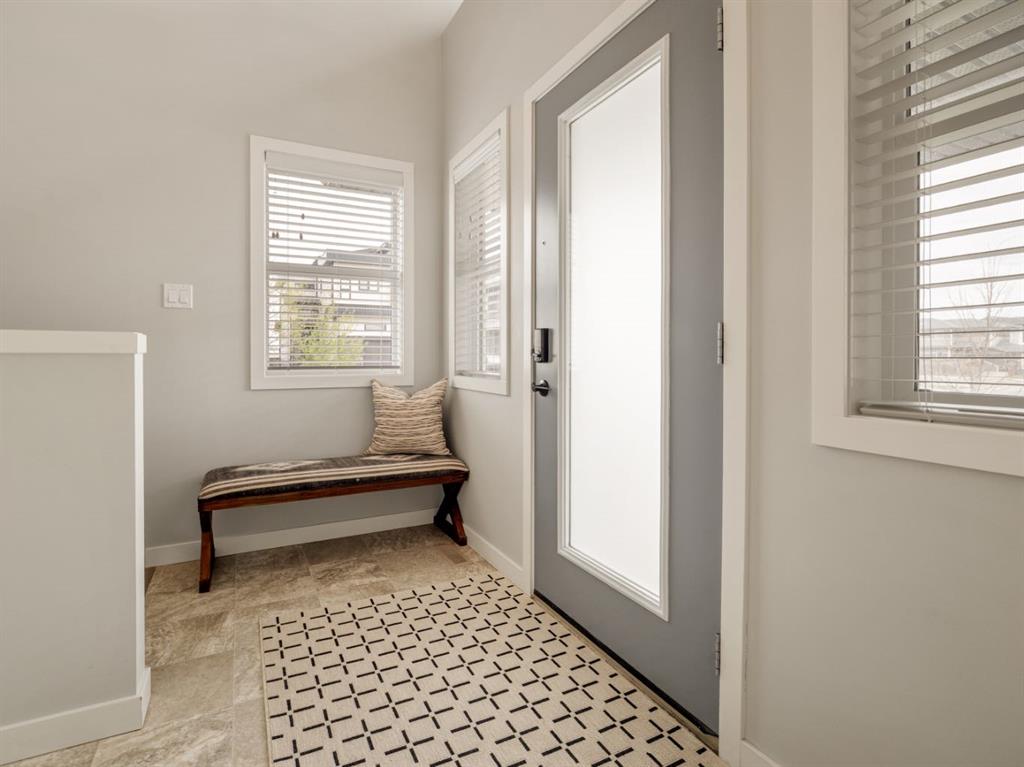 Picture for 502 Devonia Road W