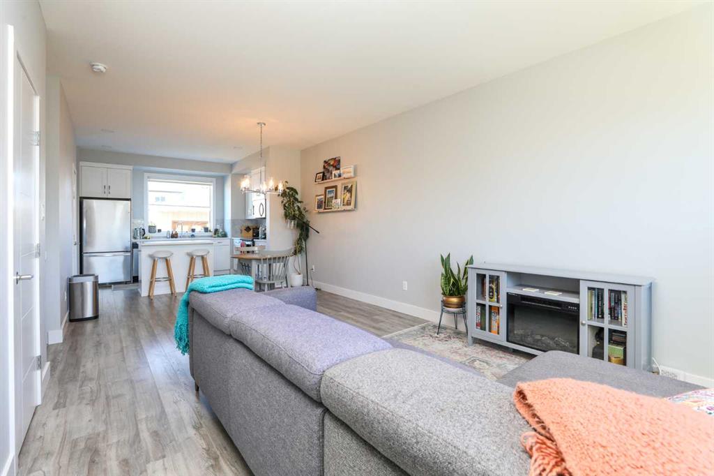 Picture for 4355 Fairmont Gate S