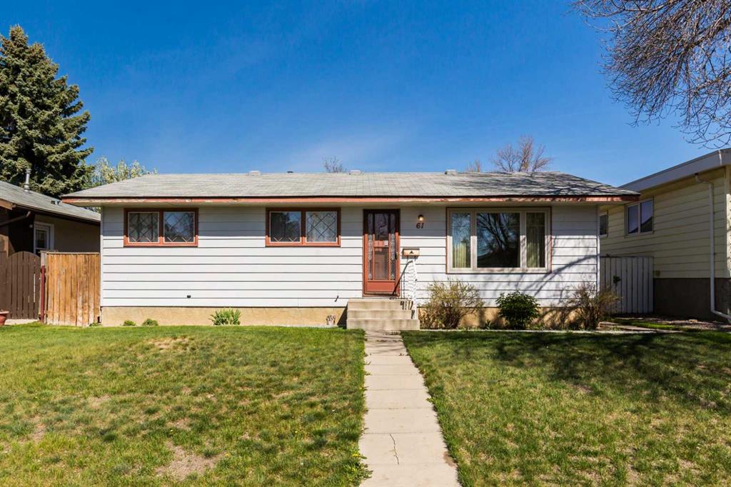 Picture for 61 Park Meadows Boulevard N
