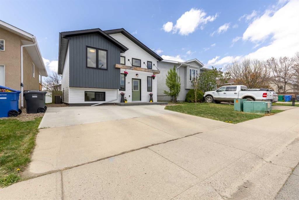 Picture for 38 Blackfoot Road W