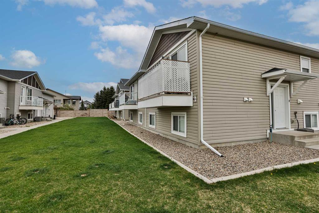 Picture for 2, 37 Cougar Cove N