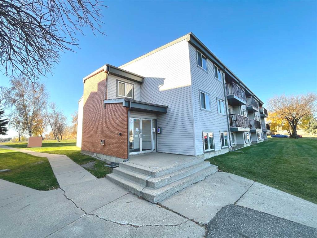 Picture for 112A, 295 Columbia Boulevard W