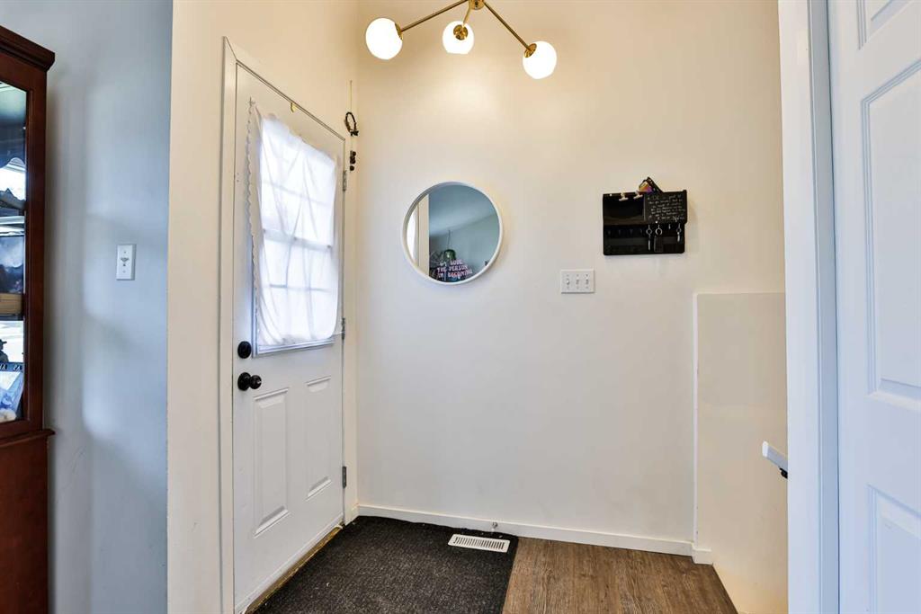 Picture for 65 Princeton Crescent W