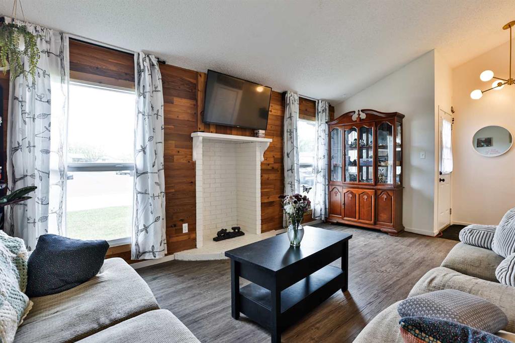 Picture for 65 Princeton Crescent W