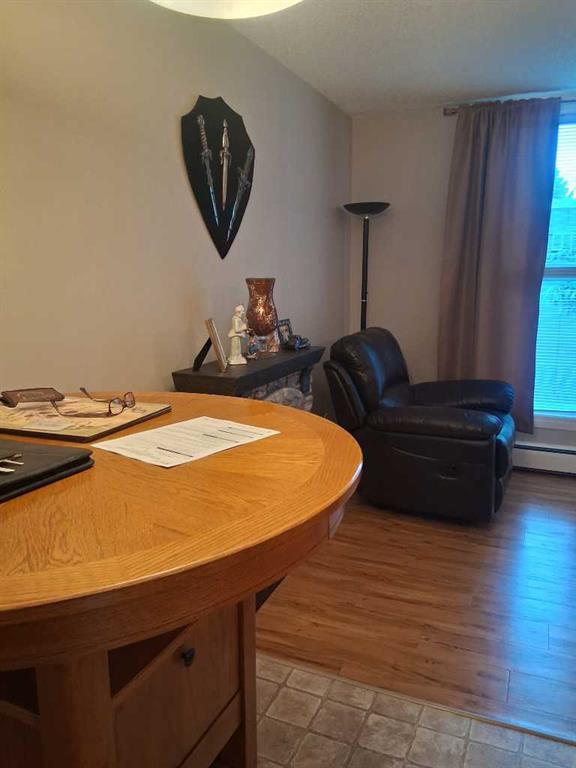 Picture for M 202, 2004 13 Avenue N