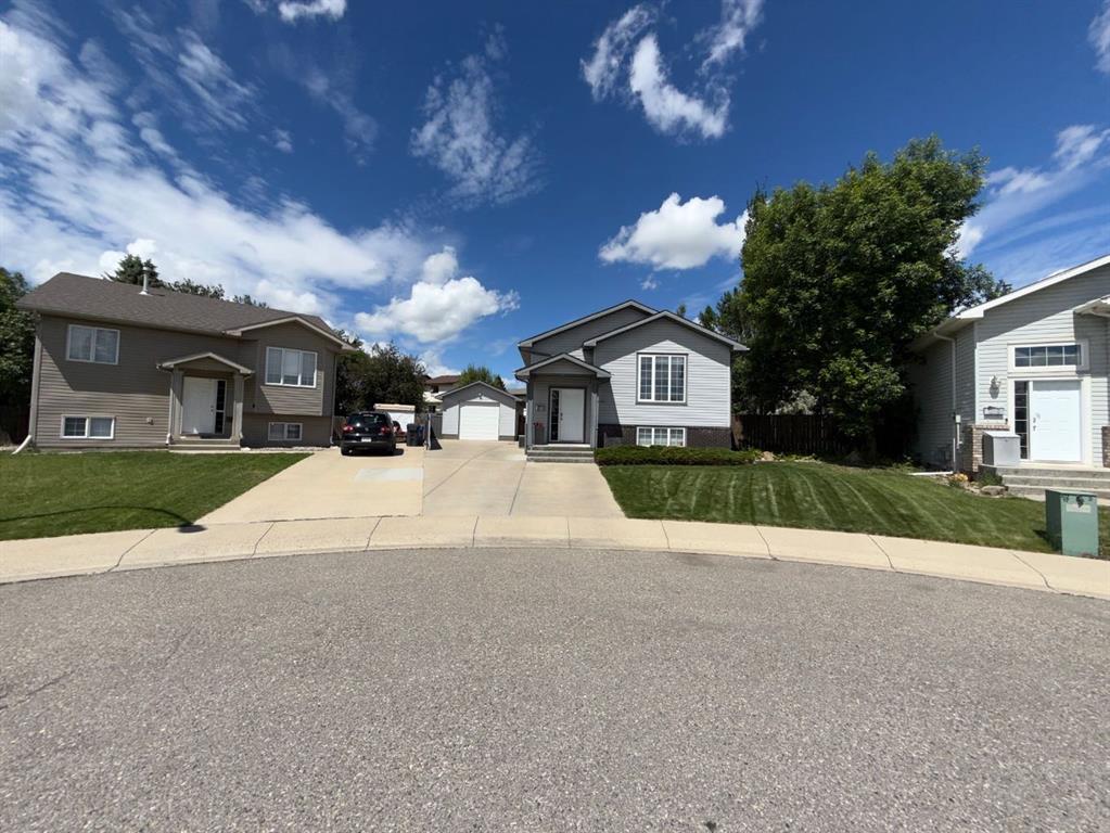 Picture for 40 MicMac Court W