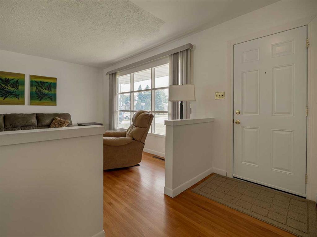 Picture for 2405 13 Avenue S