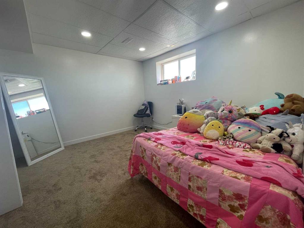 Picture for 234 9 Street W https://www.cirrealty.ca/reb/ldar/9/A2262059_22.jpg