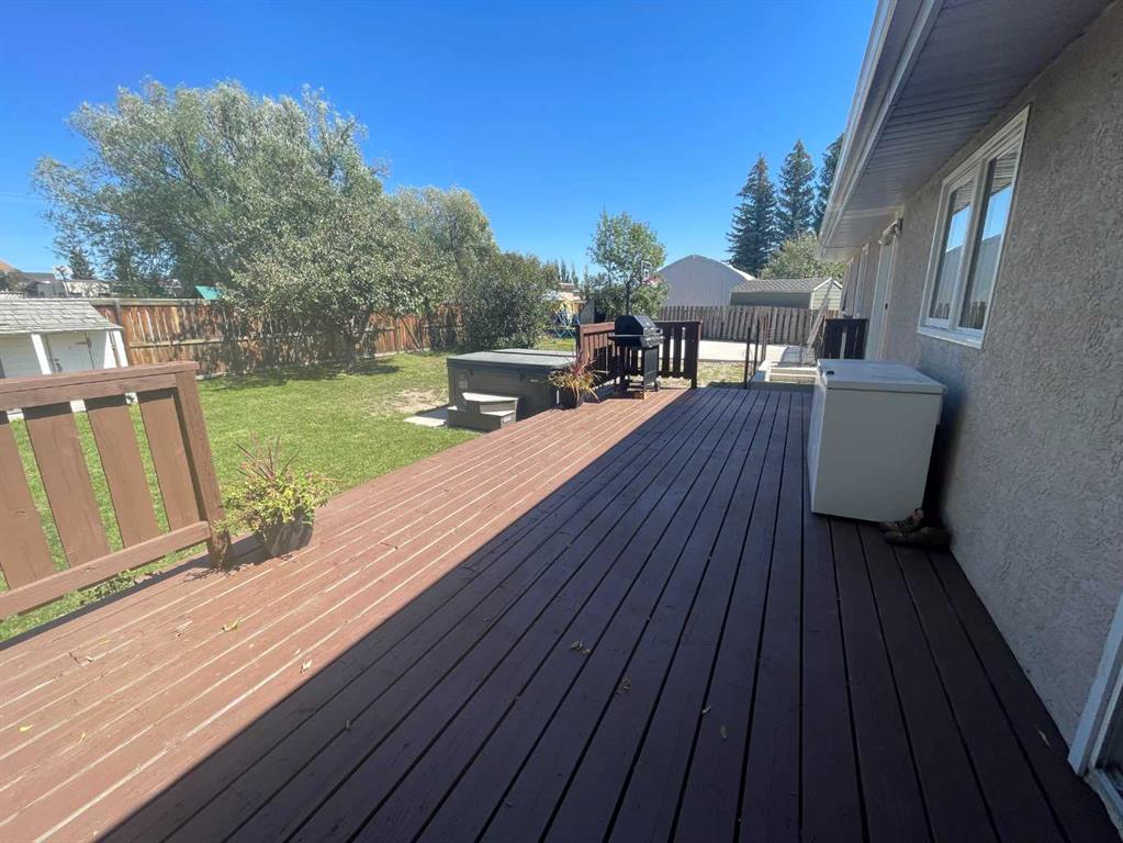 Picture for 234 9 Street W https://www.cirrealty.ca/reb/ldar/9/A2262059_23.jpg