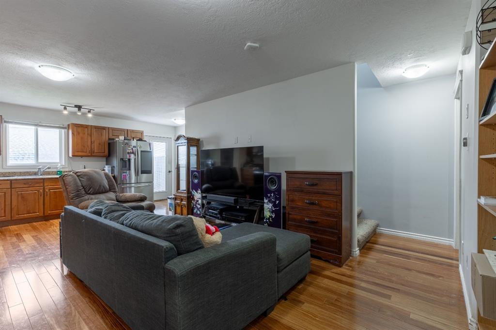 Picture for 168 3 Street W