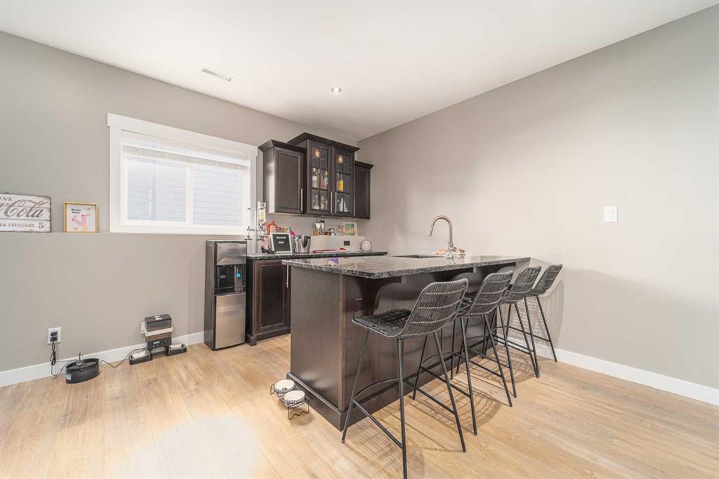Picture for 14 Heritage Circle W https://www.cirrealty.ca/reb/ldar/9/A2266549_36.jpg