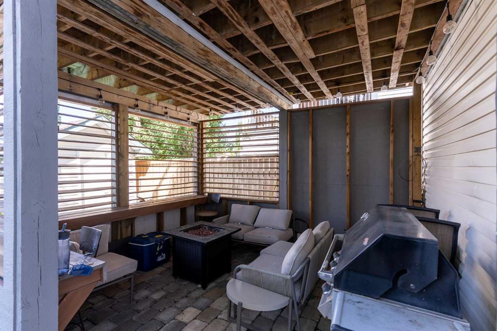 Picture for 14 Heritage Circle W https://www.cirrealty.ca/reb/ldar/9/A2266549_47.jpg