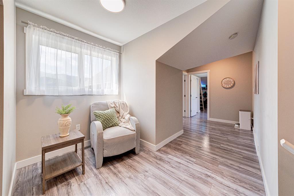 Picture for 2938 214   https://www.cirrealty.ca/reb/ldar/9/A2267019_22.jpg