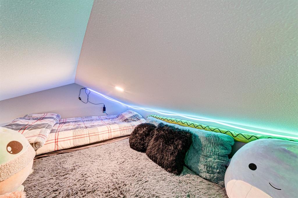 Picture for 2938 214   https://www.cirrealty.ca/reb/ldar/9/A2267019_38.jpg