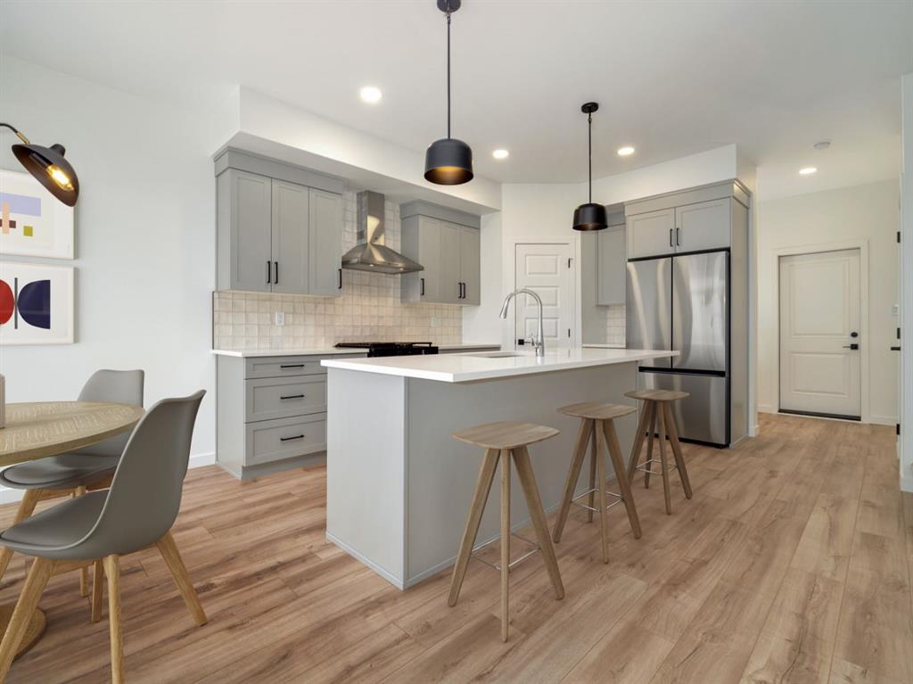 Picture for 4324 25 Avenue S