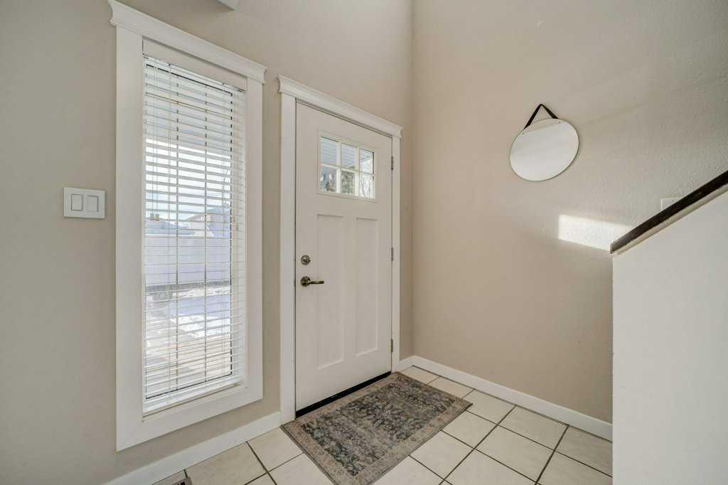 Picture for 29 Peigan Court W