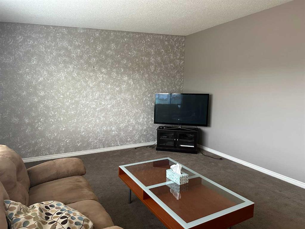 Picture for 5813 47 Street 