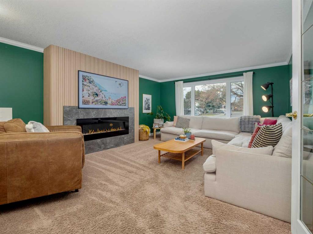 Picture for 25 Nevada Road W