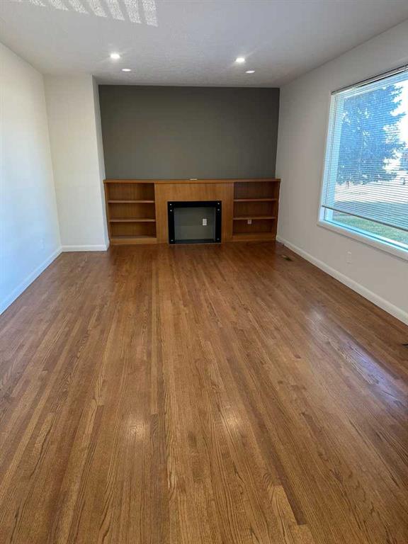 Picture for 1726 15 Avenue S