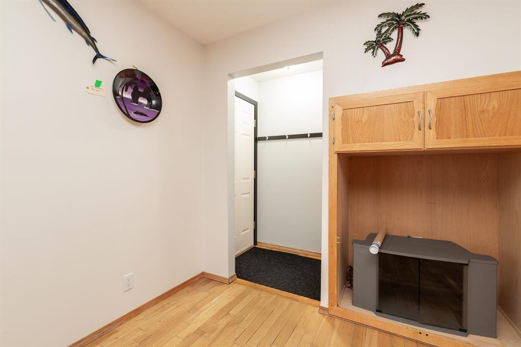 Picture for 2609 11A Avenue N