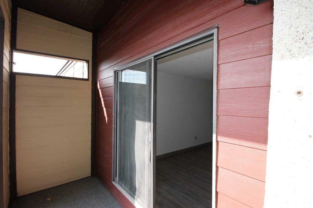 Picture for 26, 3440 23 Avenue S