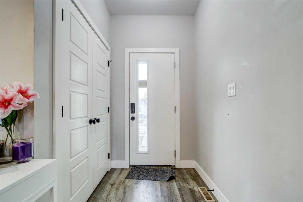 Picture for 624 19 Street N