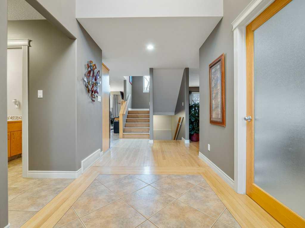 Picture for 145 Canyon Close W