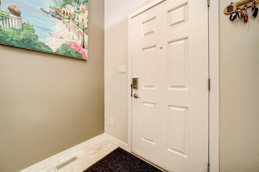 Picture for 316 Coalbanks Boulevard W