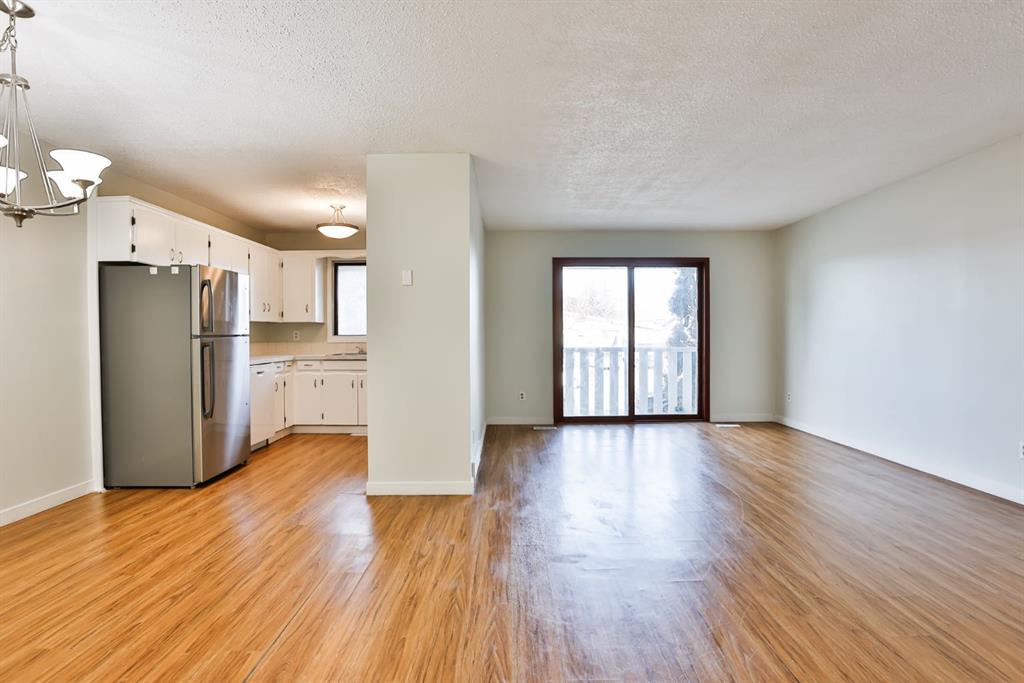 Picture for 3, 3604 20 Avenue S