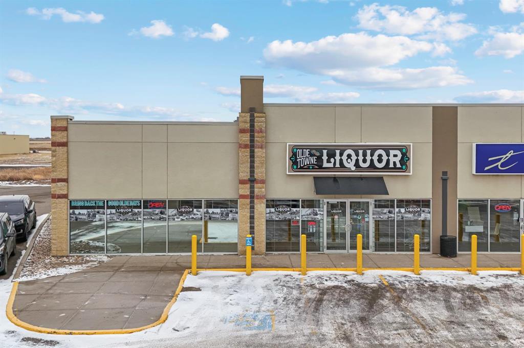 Picture for 82, 6200 46 Avenue 