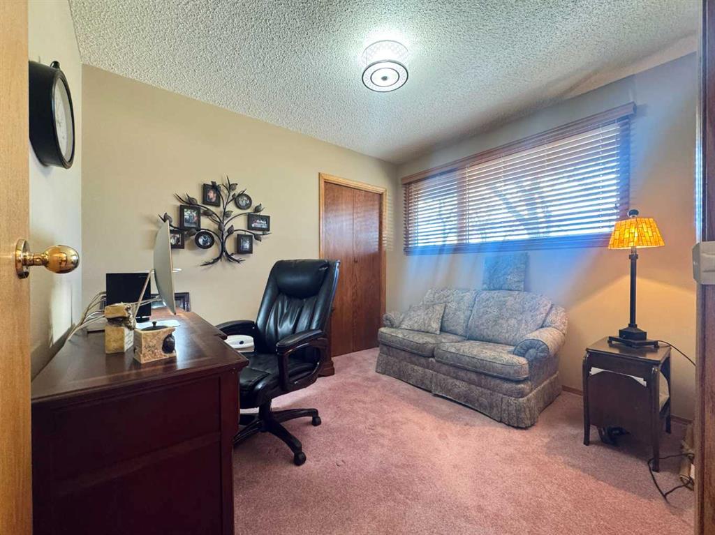 Picture for 335 28 Street S