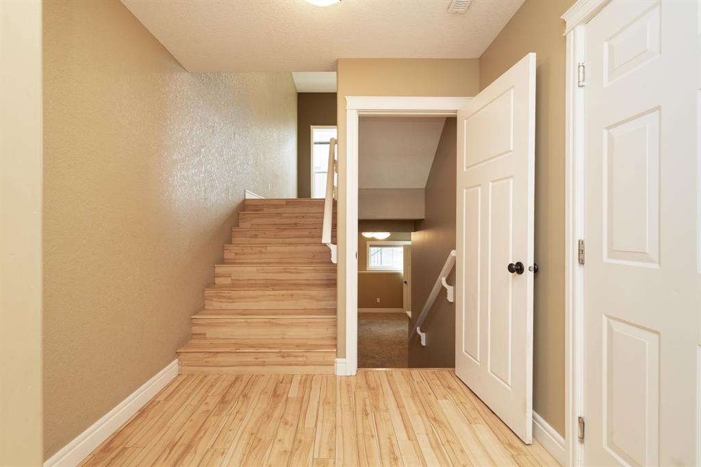 Picture for 877 Mt Sundance Manor W