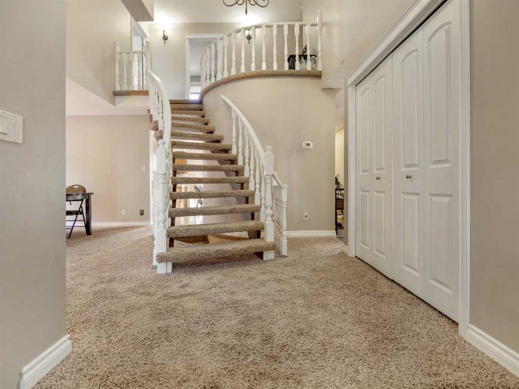 Picture for 51 Tudor Boulevard S