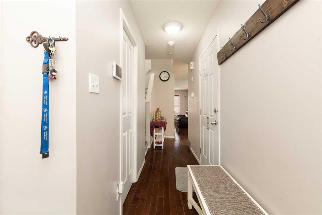 Picture for 10, 545 Highlands Boulevard W